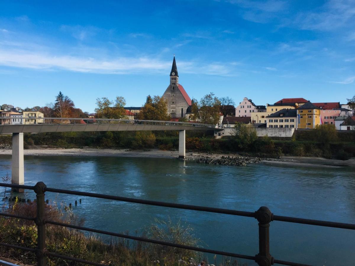 Ferienwohnung An Der Romantischen Salzachschleife Naehe Salzburg Лауфен Экстерьер фото