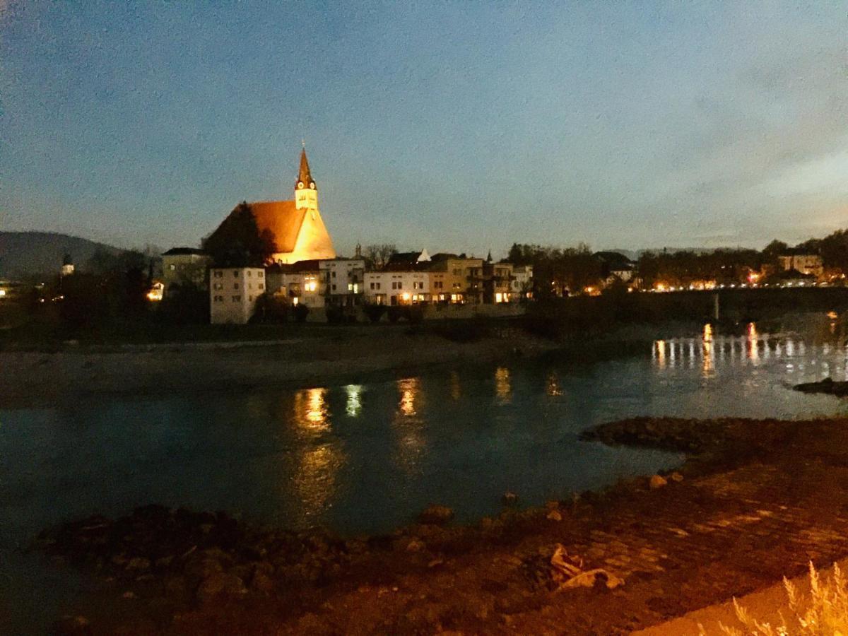 Ferienwohnung An Der Romantischen Salzachschleife Naehe Salzburg Лауфен Экстерьер фото