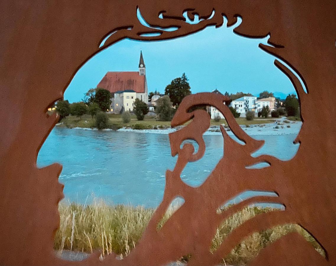 Ferienwohnung An Der Romantischen Salzachschleife Naehe Salzburg Лауфен Экстерьер фото